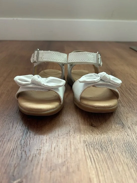 Stride Rite White Bow Toddler Sandals 6M - Picture 4 of 13